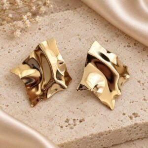 Cercei Statement cu Design Abstract Ondulat 72C11C1653